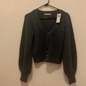 A&F Cropped Cardigan